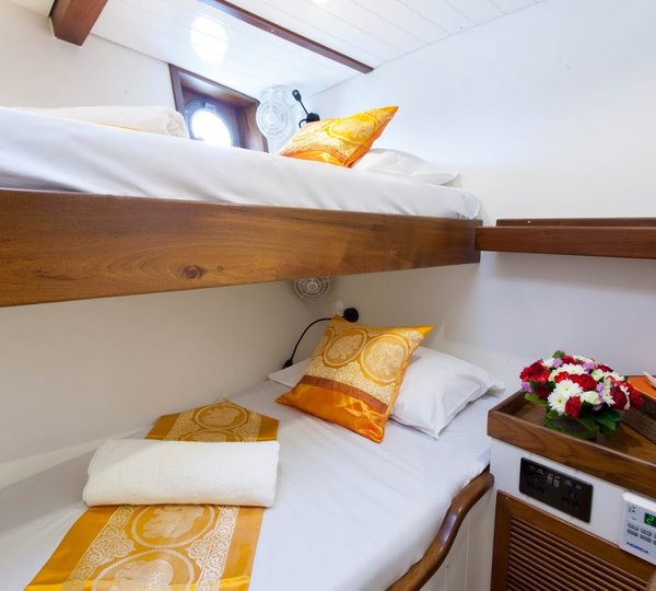 Dallinghoo - Twin Cabin