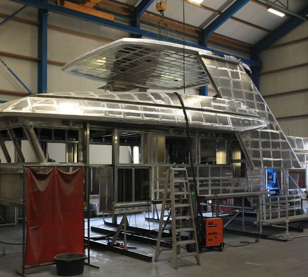 Drettmann DEY 24 Yacht taking shape