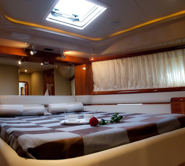 ESPERANCE III -  Master Cabin