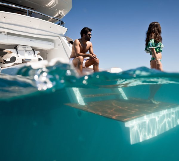 Enjoy the superyacht lifestyle on beach platform - Kalliente - Photo by Jeff Brown