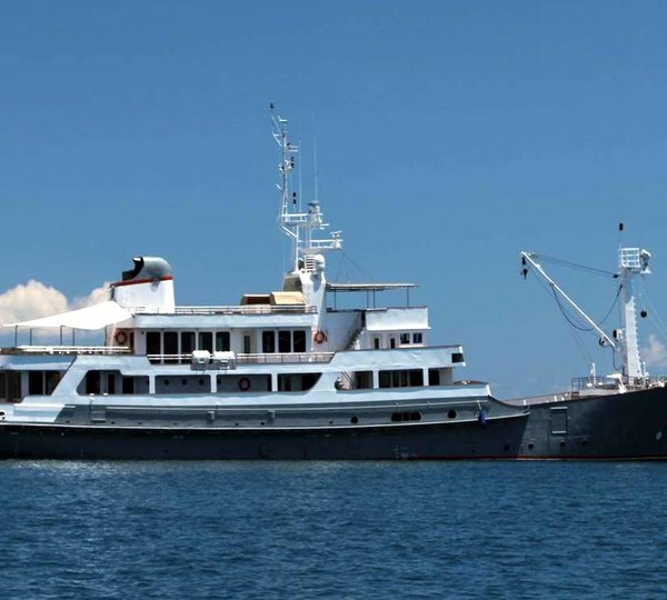 Expedition yacht SALILA - Proile