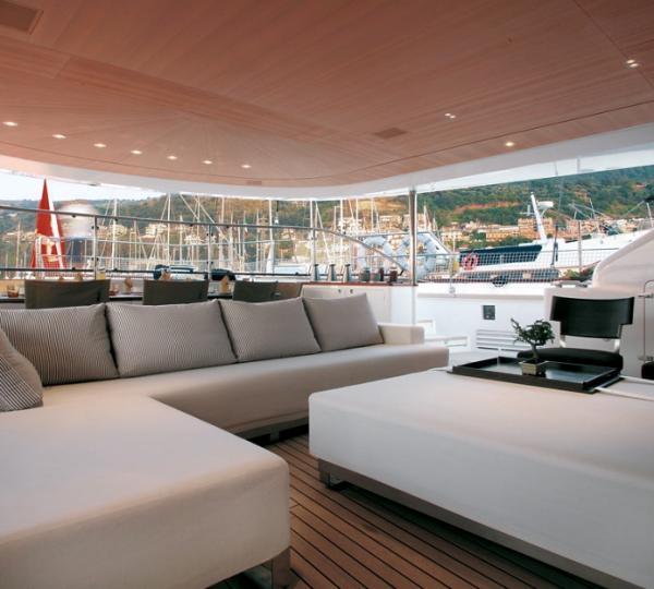 Exterior of the charter yacht Rosehearty by Perini Navi