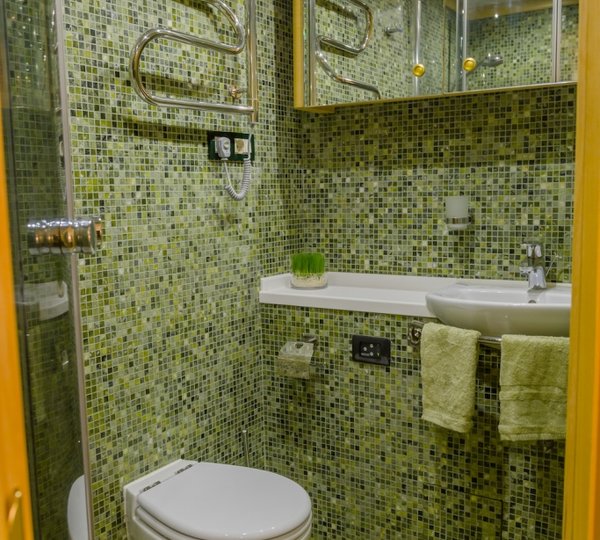 FANTOM - Guest ensuite