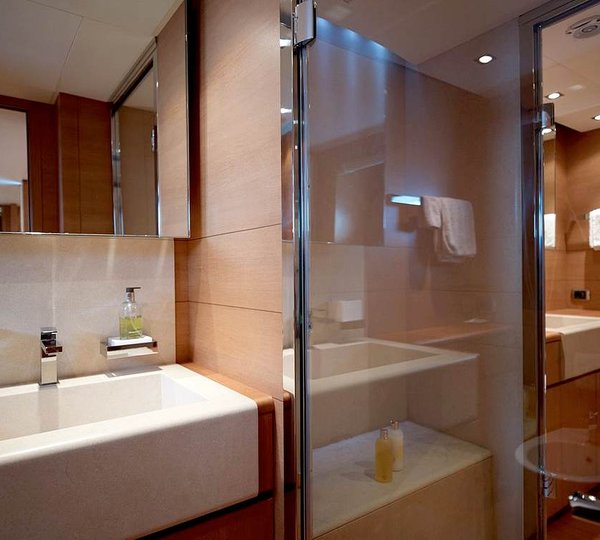 FELIGO master en-suite