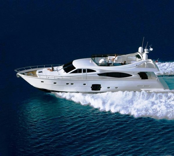 FOREPLAY -  Running shot