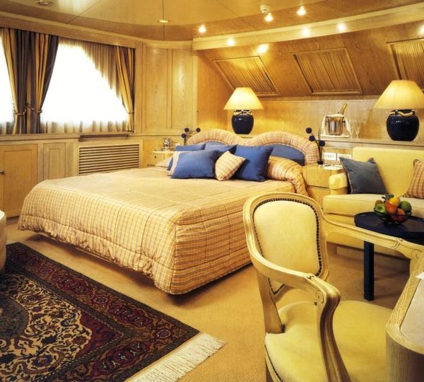 Feadship MONACO -  Master Cabin