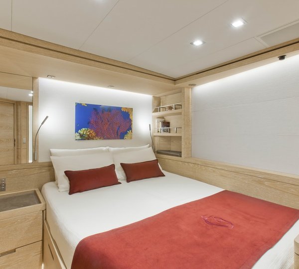 Feelin Good luxury yacht - cabin