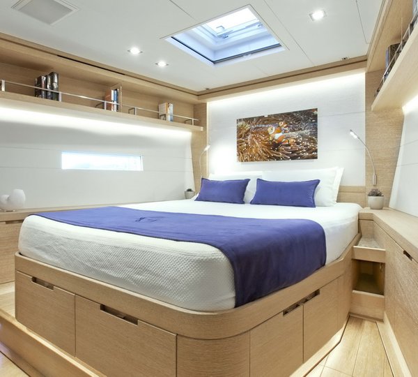 Feelin Good superyacht cabin