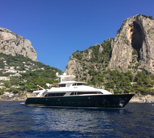 Ferretti Motor Yacht IMAGINE - Main