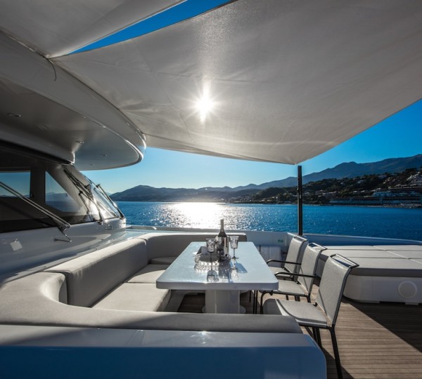 GIPSY - outdoor dining