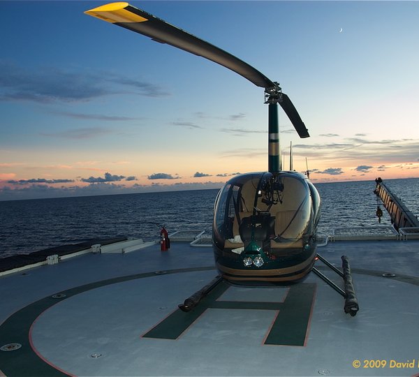 GLOBAL yacht features an indispensible helipad