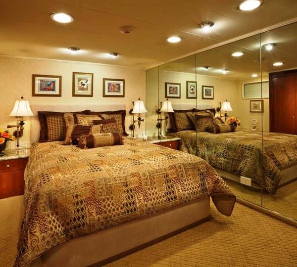 GOLDEN COMPASS -  Guest Starboard Aft