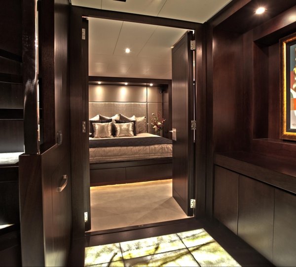 GRANDE - Cabin foyer