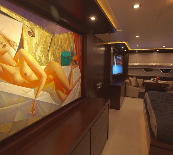 GRANDE - Master cabin art
