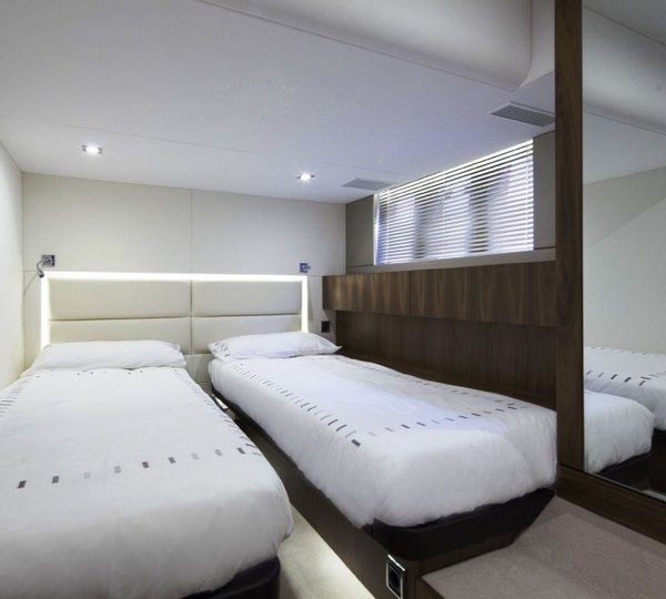 GREY GOOSE OF ANTIBES -  Convertible Cabin as twin