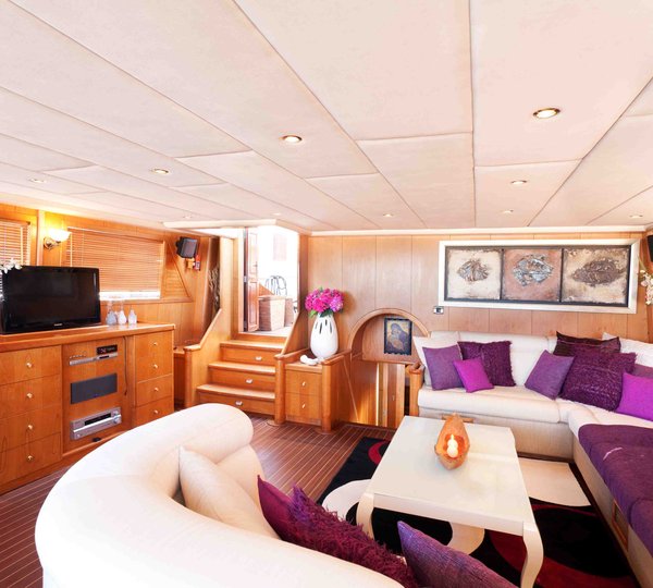 Gulet AEGEAN SCHATZ - Main salon