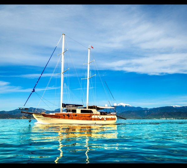 ALBATROS A Yacht Charter Details, Turkish Ketch | CHARTERWORLD Luxury ...
