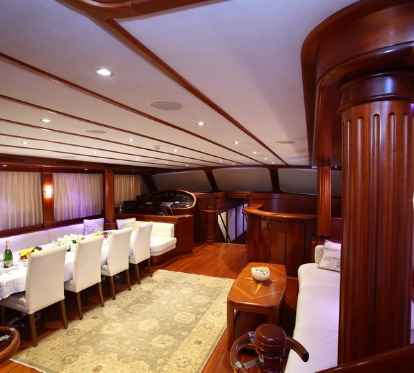 Gulet KAYA GUNERI V -  Salon