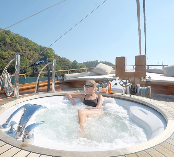 Gulet MARENOSTRUM - Spa Pool