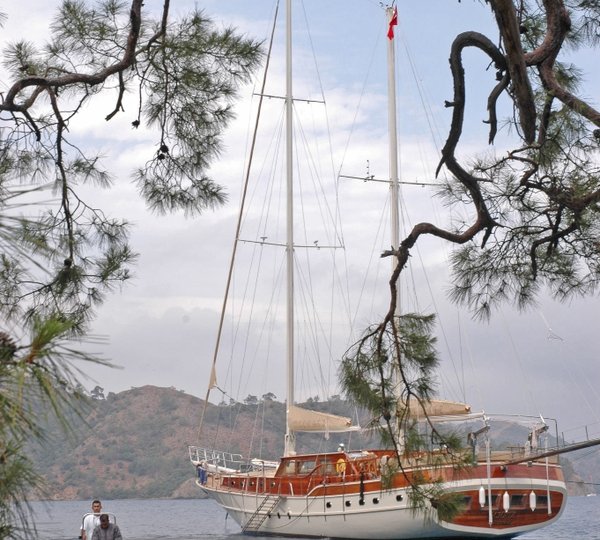 Gulet SCHATZ  -  At Anchor