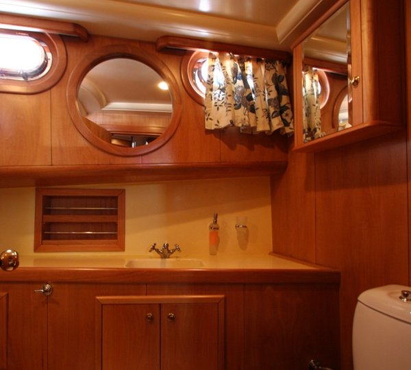 Gulet SCHATZ  -  Guest Ensuite