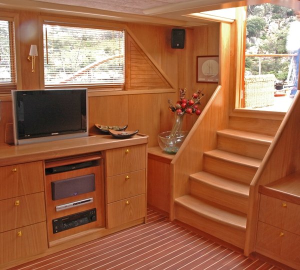 Gulet SCHATZ  -  Salon Entrance