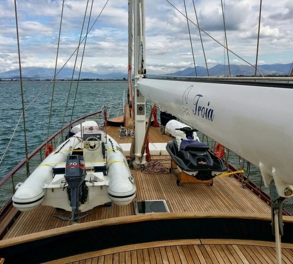 Gulet TROIA - Foredeck