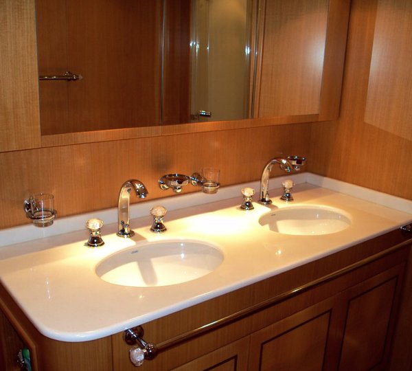 HARD WORK II -   Guest bathroom