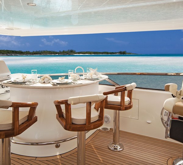 HIGH COTTON - Sundeck Bar