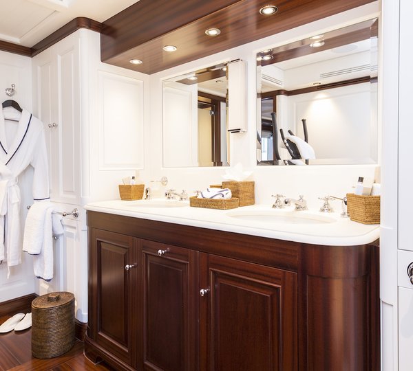 Hakvoort My Soprano onwer bathroom