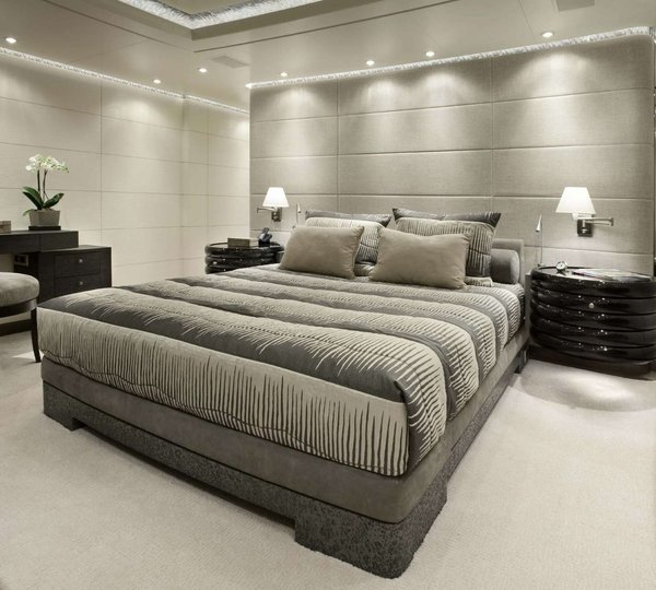 Hurricane Run guest suite - Photo Feadship