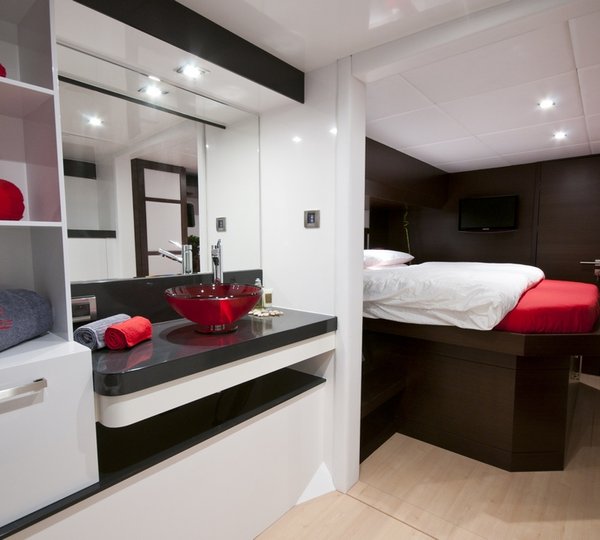 IN THE WIND - Master Cabin 3