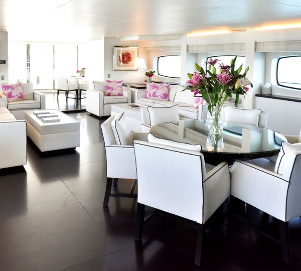 INFINITY PACIFIC - Main Salon looking aft