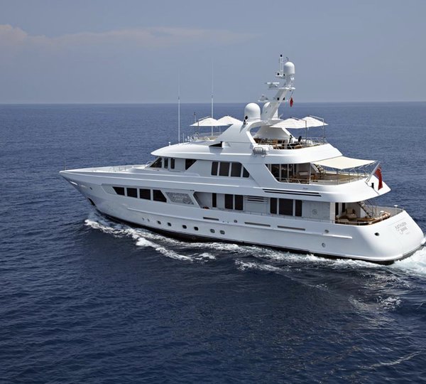 KATHLEEN ANNE - On Charter