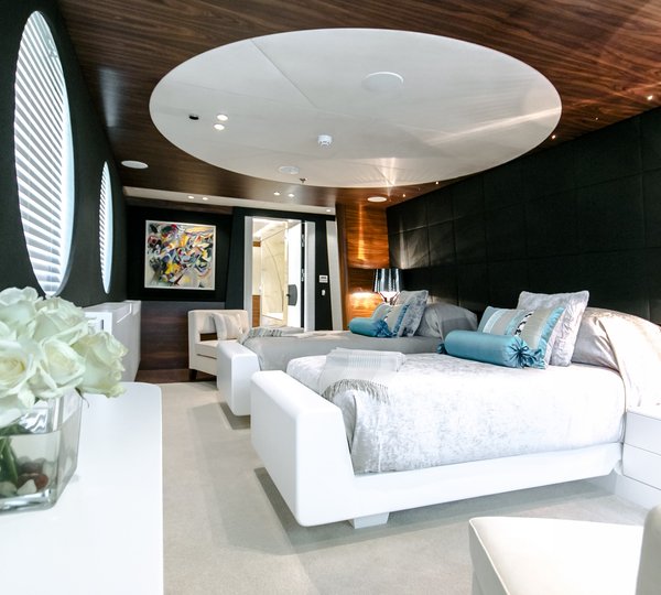 KATINA superyacht - suite