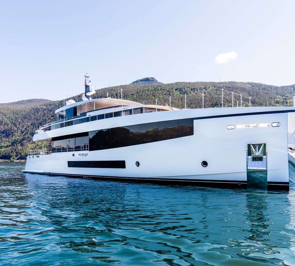 Kamino - Copyright-Feadship