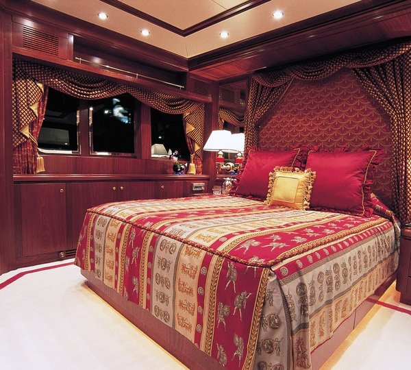 LADY ANN MAGEE  Guest Cabin