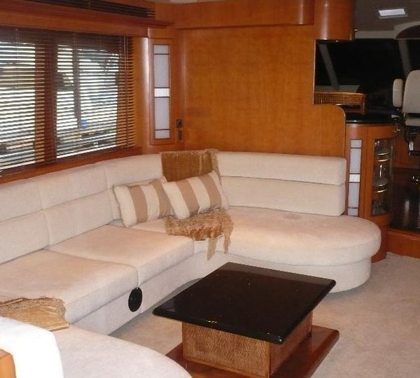 LADY MARGARET - Salon