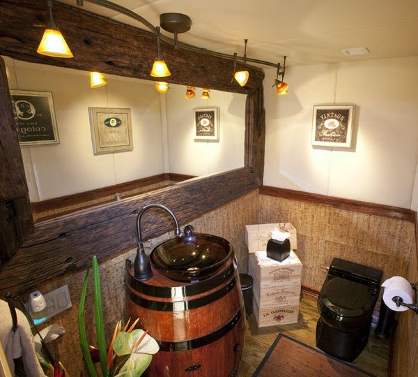 LE MONTRACHET -  Day head