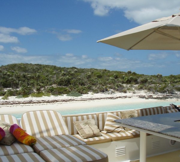 LE MONTRACHET -  Sundeck