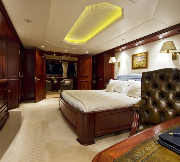 LEGEND - Master Cabin 2