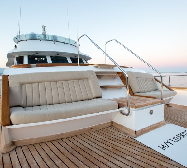 LIBERTUS - Foredeck