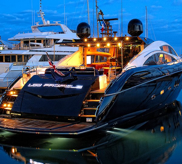 LOW PROFILE -  Aft at night