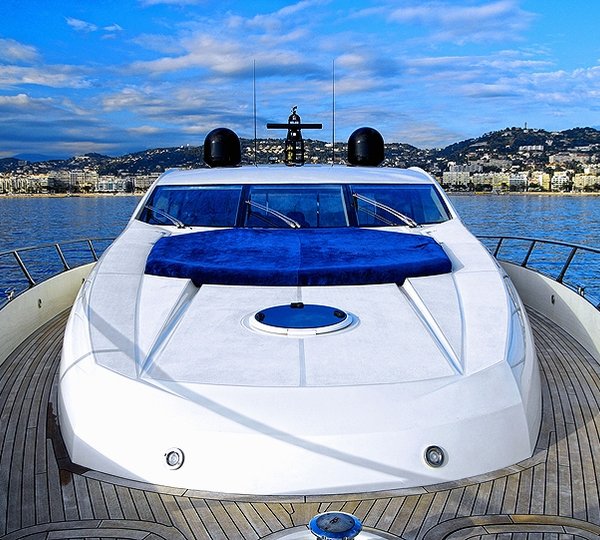 LOW PROFILE -  Forepeak