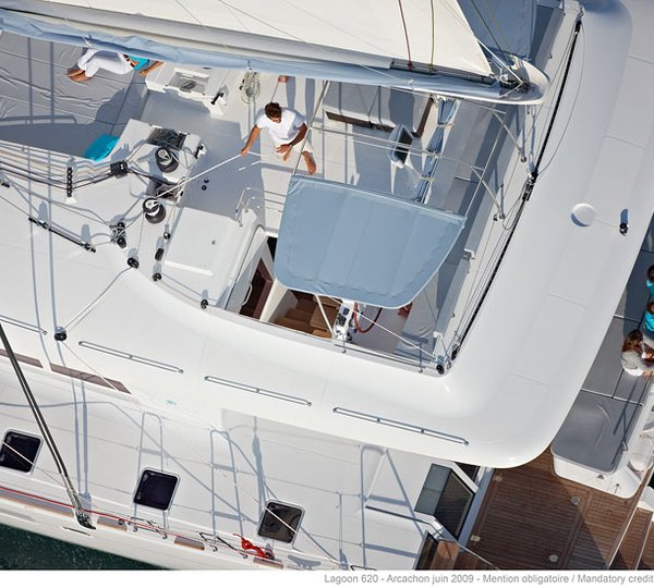 Lagoon 620 flybridge (sistership_