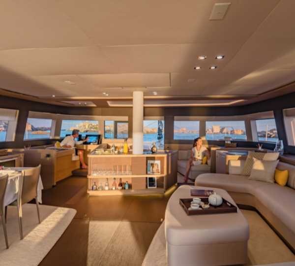 Lagoon Catamaran Seventy 7 - interior