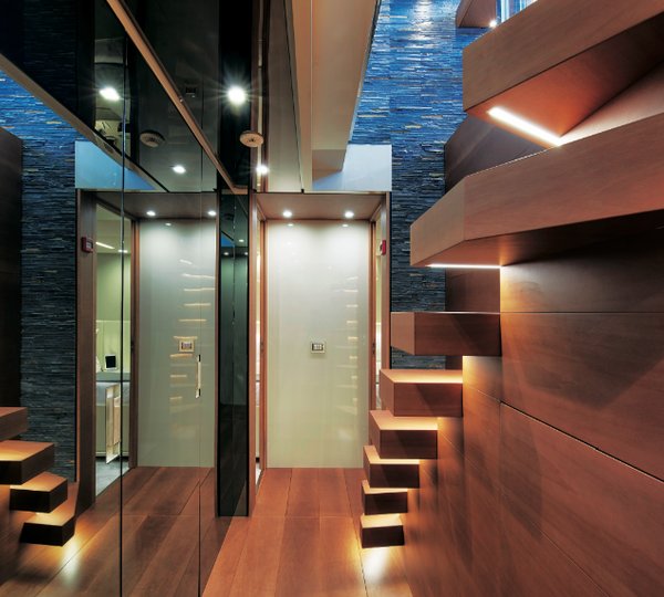 Luxury Yacht O by Sanlorenzo - stairs