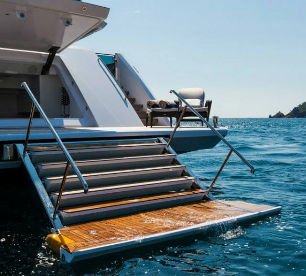 Luxury mega yacht PARAM JAMUNA - Photo Alberto Cocchi