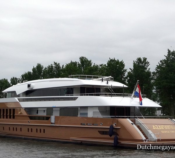 Luxury motor yacht AZAMANTA - aft view - Photo by Dutchmegayachts
