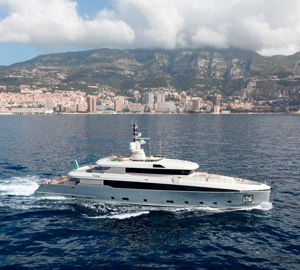 Luxury motor yacht Aslec 4 designed by Studio Spadolini